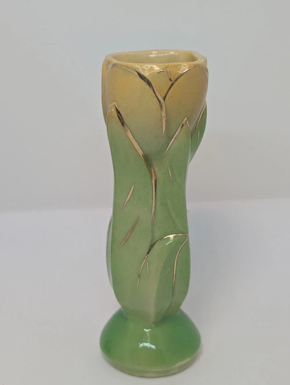 Vintage Shawnee Yellow and Green Tulip Bud Vase USA Portery 1115